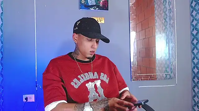 Liam lee online show from 07/19/26, 07:06