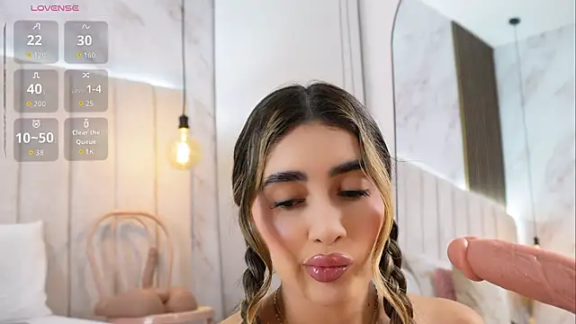 Snapshot of Annyy_Rosse chatting on 03/27/26, 08:26 Annyy Rosse online show from 03/27/26, 08:26