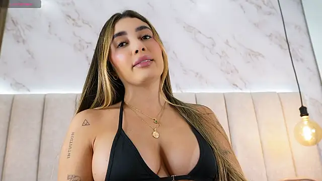 Snapshot of Annyy_Rosse chatting on 03/30/26, 05:52 Annyy Rosse online show from 03/30/26, 05:52