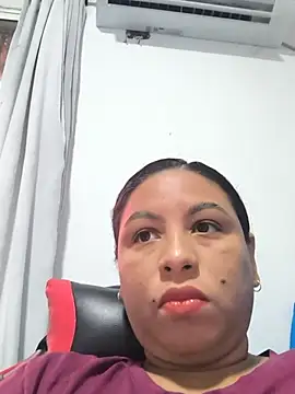 Snapshot of Francesca_ferrari chatting on 06/26/26, 09:08 Francesca ferrari online show from 06/26/26, 09:08
