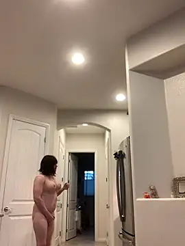 Snapshot of balad13 chatting on 12/13/24, 12:20 balad13 online show from 12/13/24, 12:20