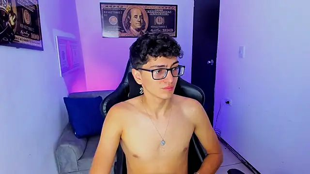 TylerWhite  online show from 02/25/25, 05:52