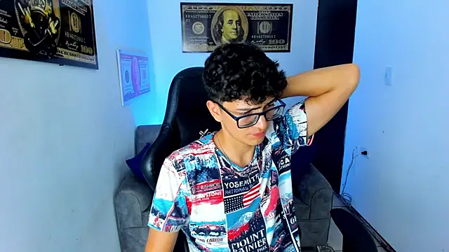 TylerWhite  online show from 02/28/25, 03:04