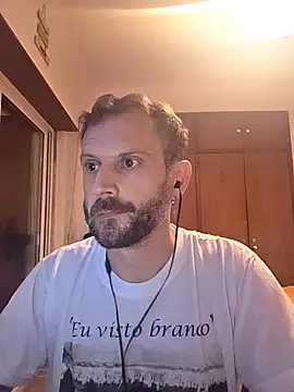 Snapshot of fernandofpf chatting on 09/14/25, 02:44 fernandofpf online show from 09/14/25, 02:44