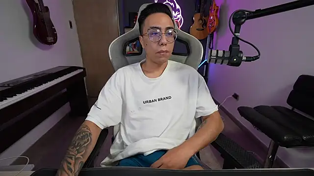 Snapshot of granxarma960 chatting on 02/22/25, 03:56 granxarma960 online show from 02/22/25, 03:56