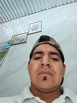 latino17 online show from 11/28/25, 06:27