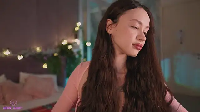 Snapshot of Meow_Nancy chatting on 12/31/24, 06:05 Meow Nancy online show from 12/31/24, 06:05