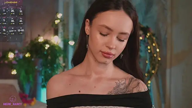 Snapshot of Meow_Nancy chatting on 01/18/25, 05:10 Meow Nancy online show from 01/18/25, 05:10