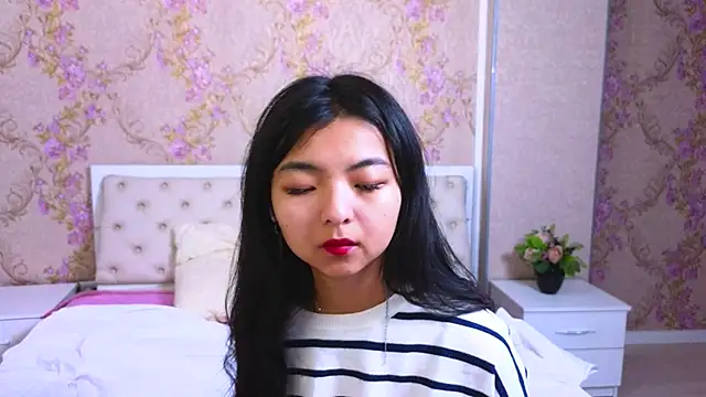 Shy Kira online show from 01/24/25, 12:31