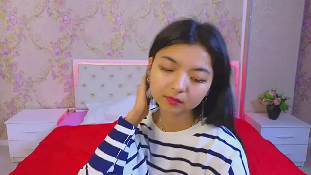 Shy Kira online show from 01/27/25, 03:28