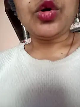 Snapshot of sakshisutra chatting on 12/23/24, 06:44 sakshisutra online show from 12/23/24, 06:44