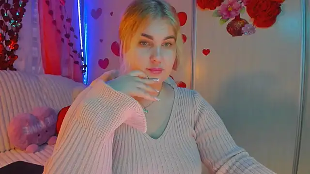 Snapshot of CoraSwon chatting on 02/23/25, 03:40 CoraSwon online show from 02/23/25, 03:40