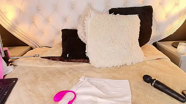 Sofia Convers online show from 01/15/25, 07:12