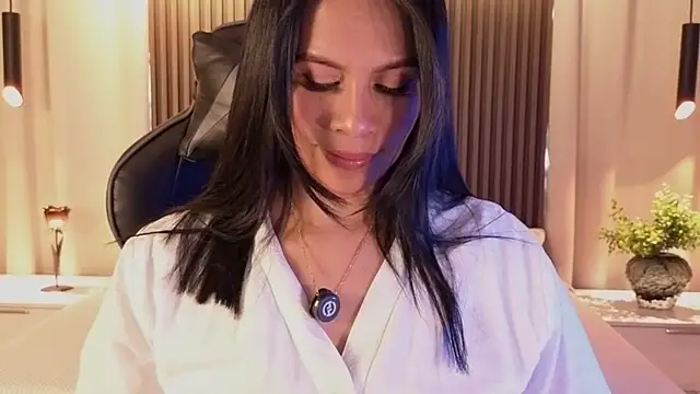 Snapshot of Sofia_Convers chatting on 03/13/26, 12:56 Sofia Convers online show from 03/13/26, 12:56