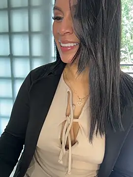 Snapshot of Sofia_Convers chatting on 03/22/26, 01:14 Sofia Convers online show from 03/22/26, 01:14