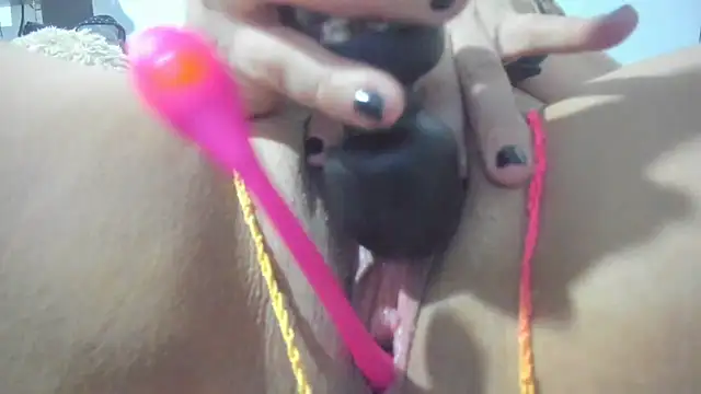 KarelySexy online show from 07/13/26, 04:15