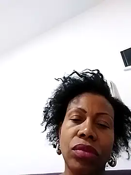 littlebrunett online show from 12/06/24, 12:16