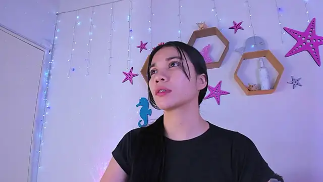 Emiily Parkerr online show from 11/05/25, 02:55