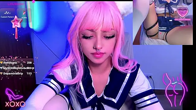 Snapshot of HollyDominic chatting on 12/20/24, 03:10 HollyDominic online show from 12/20/24, 03:10