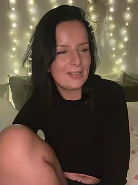 Off  Melonenmandy online show from 02/13/26, 06:15