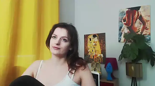 juicyNadine online show from 12/19/24, 09:29