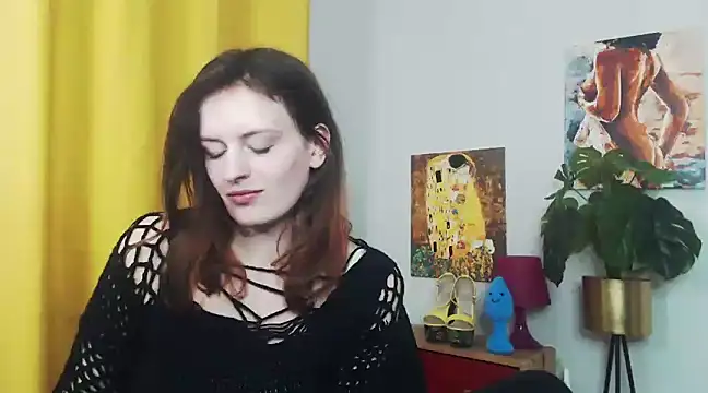 juicyNadine online show from 01/31/25, 09:27