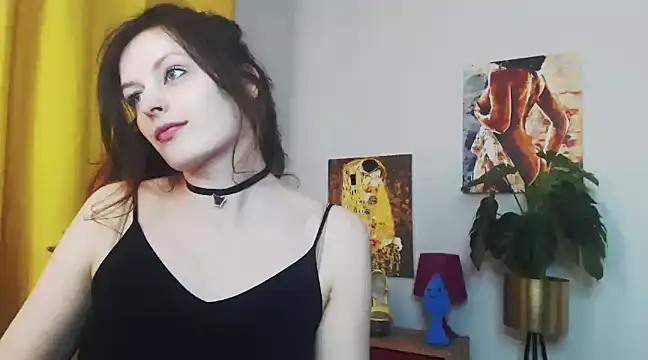 juicyNadine online show from 02/05/25, 09:25