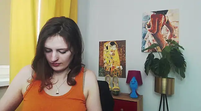 juicyNadine online show from 02/06/25, 12:16