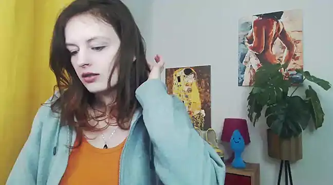 juicyNadine online show from 03/06/25, 06:19