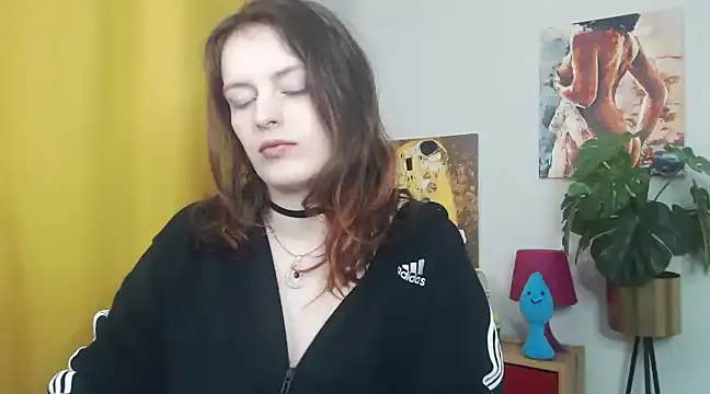 juicyNadine online show from 03/12/25, 06:18