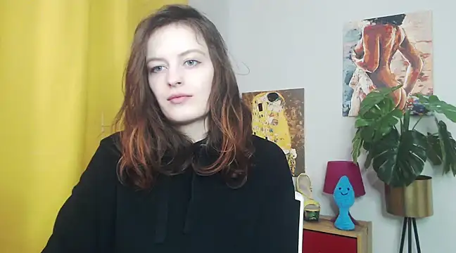 juicyNadine online show from 03/18/25, 06:14