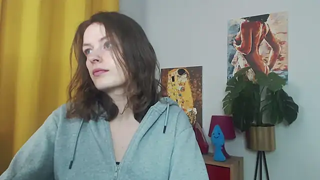 juicyNadine online show from 10/08/25, 04:43