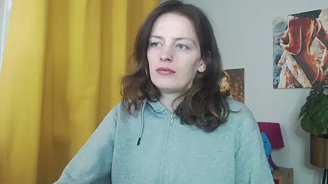 juicyNadine online show from 10/27/25, 05:44