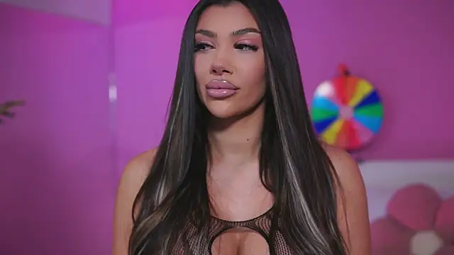 Snapshot of NatyDesiree chatting on 02/12/25, 07:35 NatyDesiree online show from 02/12/25, 07:35