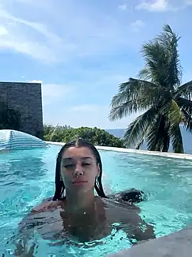 Snapshot of NatyDesiree chatting on 01/09/26, 06:38 NatyDesiree online show from 01/09/26, 06:38