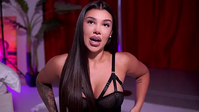 Snapshot of NatyDesiree chatting on 02/01/26, 07:23 NatyDesiree online show from 02/01/26, 07:23