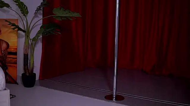 Snapshot of NatyDesiree chatting on 02/08/26, 07:39 NatyDesiree online show from 02/08/26, 07:39