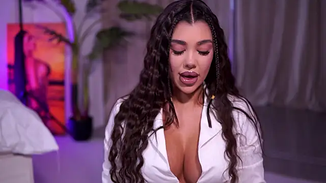 Snapshot of NatyDesiree chatting on 02/22/26, 07:56 NatyDesiree online show from 02/22/26, 07:56