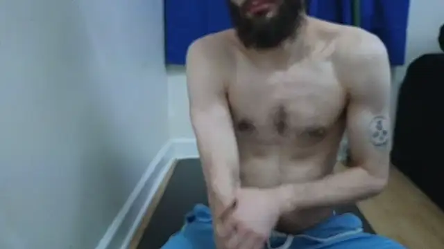 Snapshot of pantslesstraveler_plt chatting on 01/27/25, 09:11 pantslesstraveler plt online show from 01/27/25, 09:11