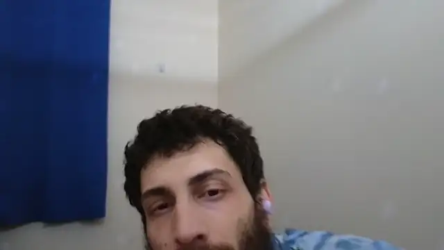 Snapshot of pantslesstraveler_plt chatting on 02/03/25, 09:30 pantslesstraveler plt online show from 02/03/25, 09:30