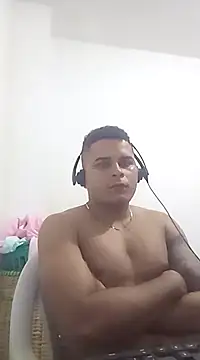 SaucyAffair0 online show from 12/30/24, 01:04