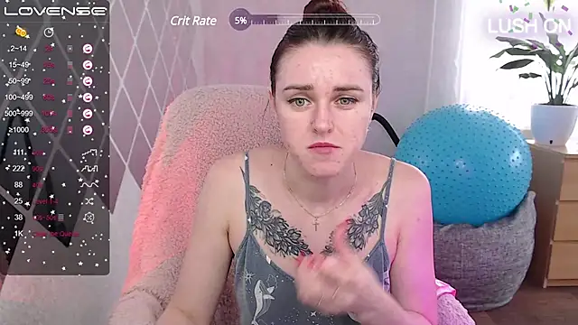 Snapshot of Bella__Swoon chatting on 02/17/25, 06:53 Bella Swoon online show from 02/17/25, 06:53