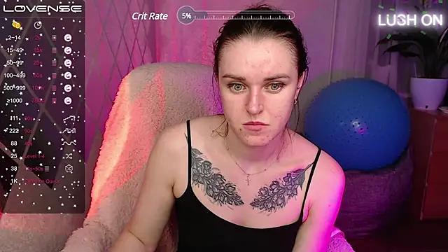 Snapshot of Bella__Swoon chatting on 02/18/25, 04:05 Bella Swoon online show from 02/18/25, 04:05