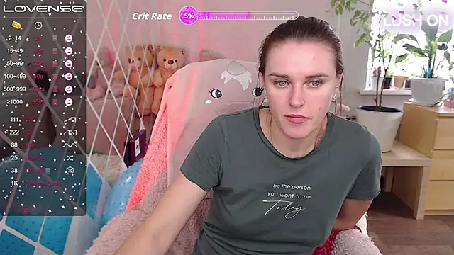 Snapshot of Bella__Swoon chatting on 09/23/25, 08:39 Bella Swoon online show from 09/23/25, 08:39