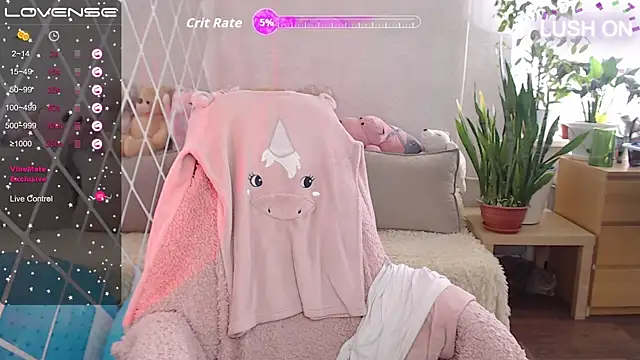 Snapshot of Bella__Swoon chatting on 10/16/25, 04:57 Bella Swoon online show from 10/16/25, 04:57