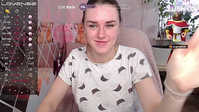 Snapshot of Bella__Swoon chatting on 11/07/25, 04:01 Bella Swoon online show from 11/07/25, 04:01