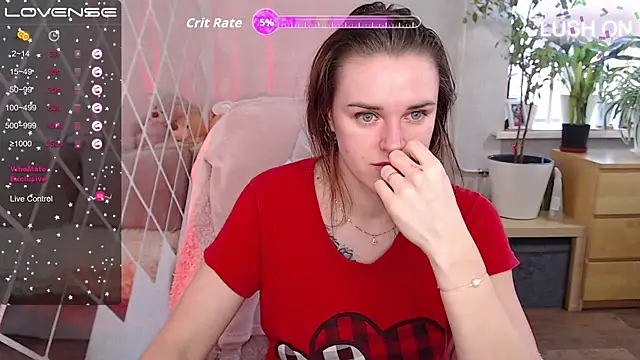 Snapshot of Bella__Swoon chatting on 12/05/25, 04:21 Bella Swoon online show from 12/05/25, 04:21