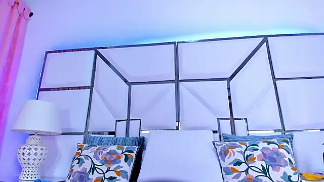 RileySweett online show from 02/19/25, 11:28