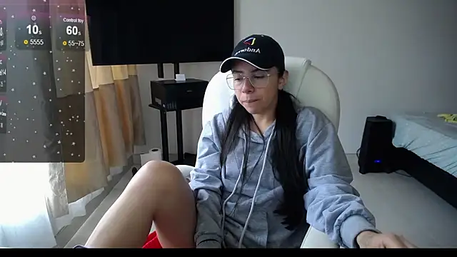 Snapshot of Mariam_Gomezxxx chatting on 01/25/25, 08:21 Mariam Gomezxxx online show from 01/25/25, 08:21