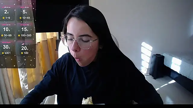 Snapshot of Mariam_Gomezxxx chatting on 02/02/25, 09:13 Mariam Gomezxxx online show from 02/02/25, 09:13